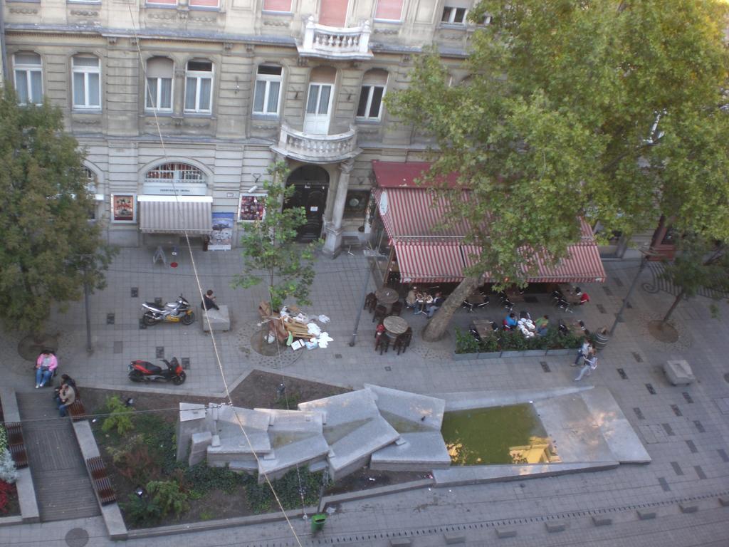 Broadway Center Rooftop View Apartment Budapest Bilik gambar